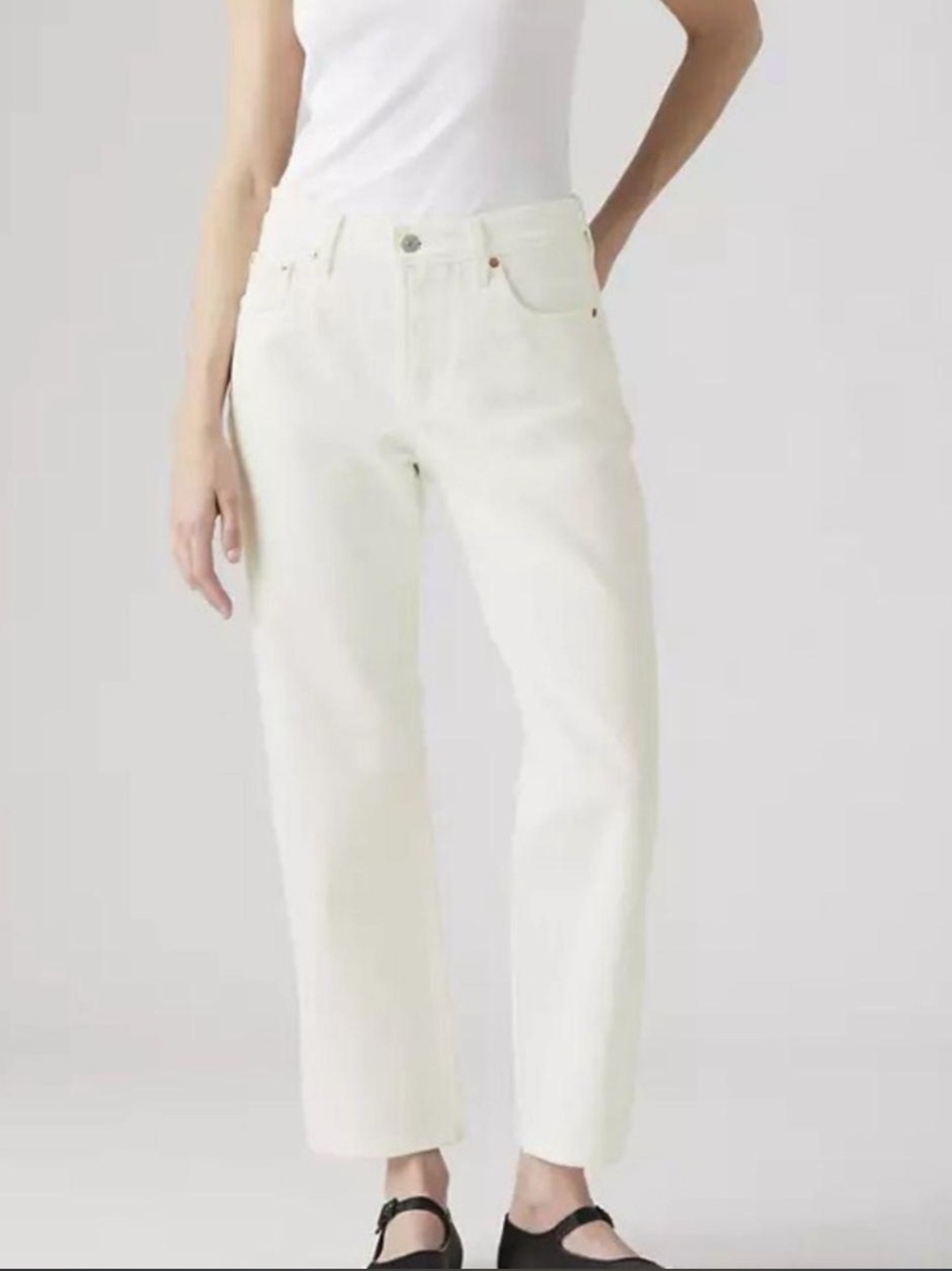 Levi's Women's Straight Leg Jeans in Ivory White